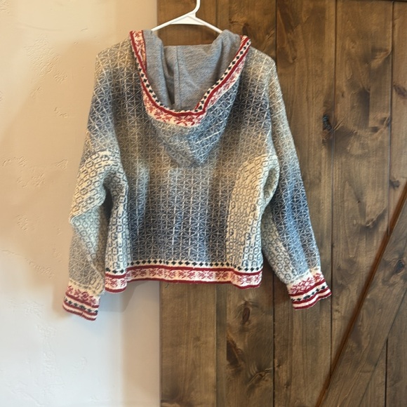 Pilcro Super Soft grey sweater hoodie - Picture 2 of 3